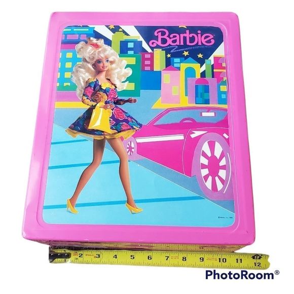 Barbie  - Picture 2 of 16